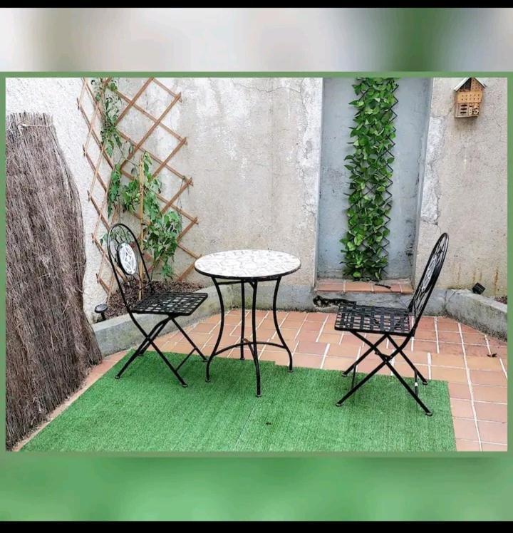 Charmant Deux Pieces Dans Le Vieux Montluçon Dış mekan fotoğraf